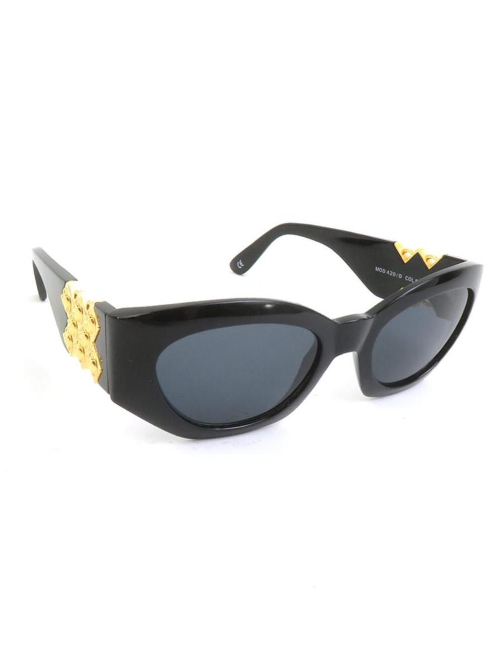 Auth Gianni Versace Sunglasses #373576G14B